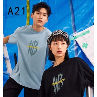 A21outlets เสื้อยืดคอกลม แขนสั้น พิมพ์ลายตัวอักษร ทรงหลวม ใส่สบาย สําหรับผู้ชาย และผู้หญิง