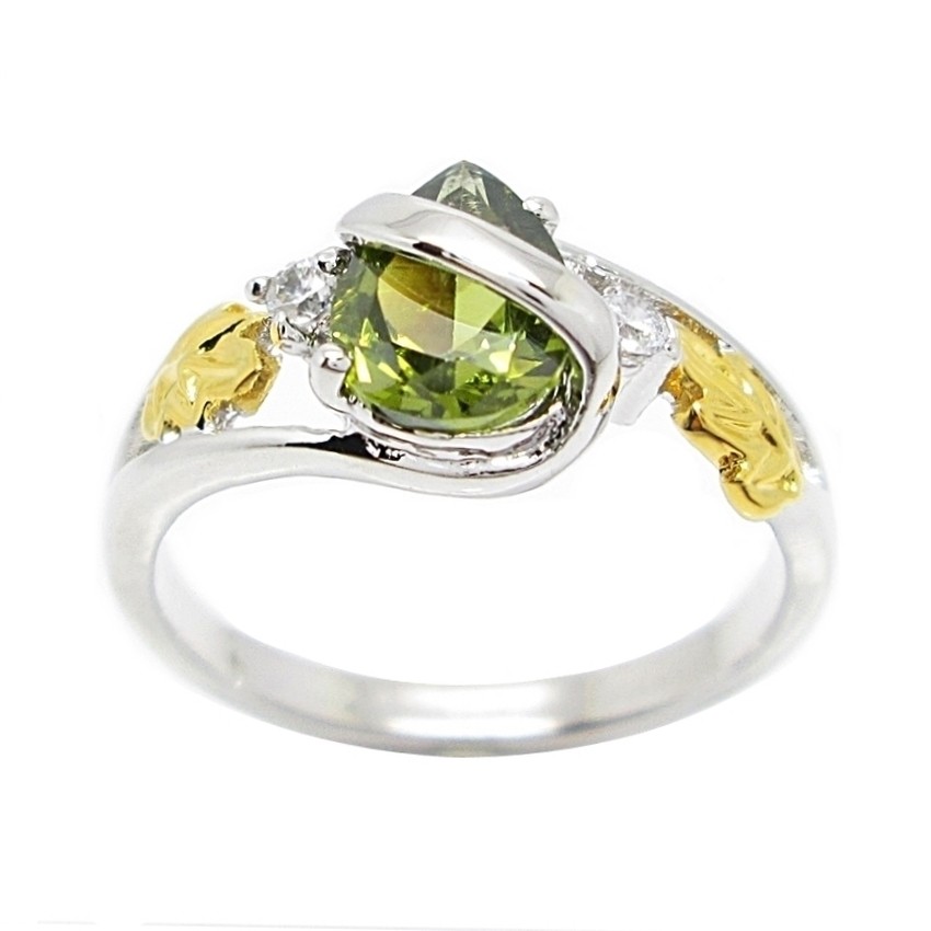 แหวนสำหรับผู้หญิง แหวนหญิง แหวนใบไม้ พลอยหยดน้ำ สีเขียวส่อง ชุบทองคำขาว
