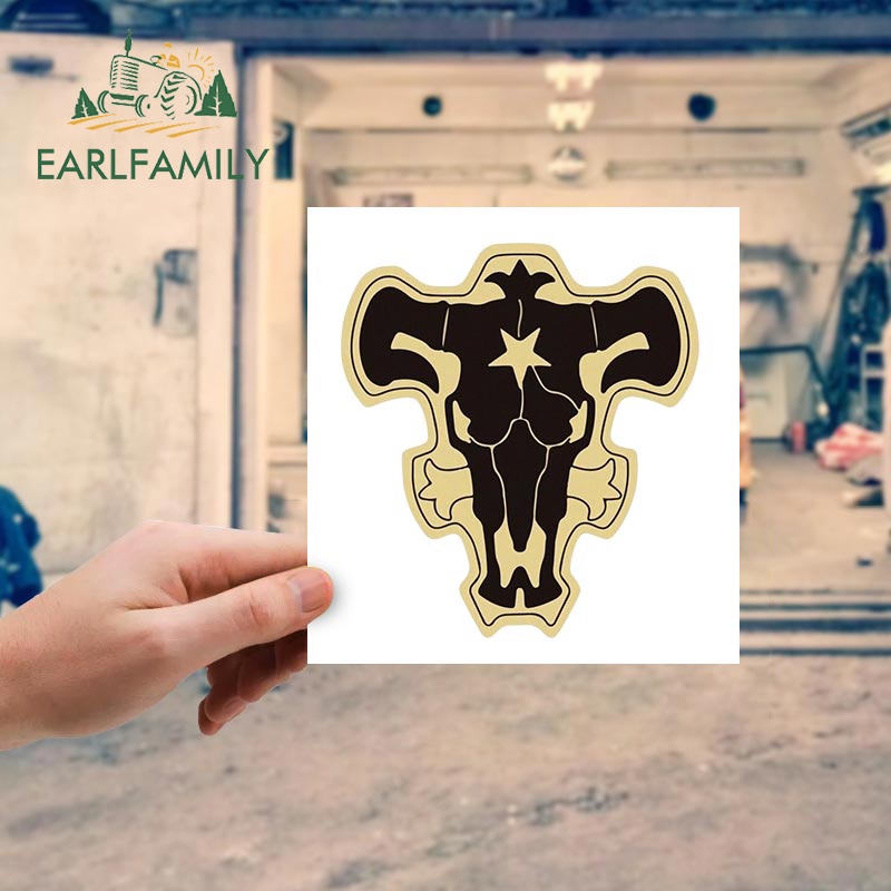 EARLFAMILY 13 ซม.x 11.7 ซม.สําหรับสีดํา Clover สีดํา Bulls สติกเกอร์รถรถ Trunk แล็ปท็อป Occlusion Sc