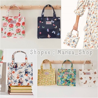 แท้ !! กระเป๋า รุ่น Small Book Bag CathKidston