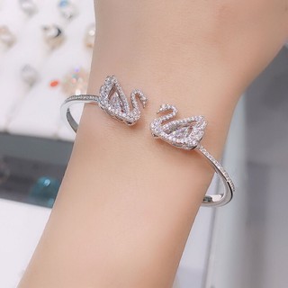 🔥พร้อมส่ง🔥Swarovskiแท้ใหม่ 2021 สร้อยข้อมือ swarovski ของแท้ ของแท้ 100% แท้灵动鹅手镯