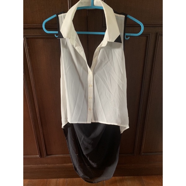 เสื้อเเขนกุดคอปกเว้าหลังCPS