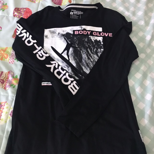 เสื้อแขนยาว บอดี้โกรฟ body grove ของแท้ มือสอง ซื้อมาไม่เคยใส่ ซัก1 ครั้ง