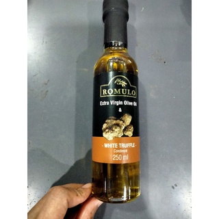 Romulo Extra Virginc Olive Oil&amp;WhiteTruffle Condiment น้ำมัน มะกอก ธรรมชาติ ผสม เหล็กทรัฟเฟิลขาว โรมูโล 250ml