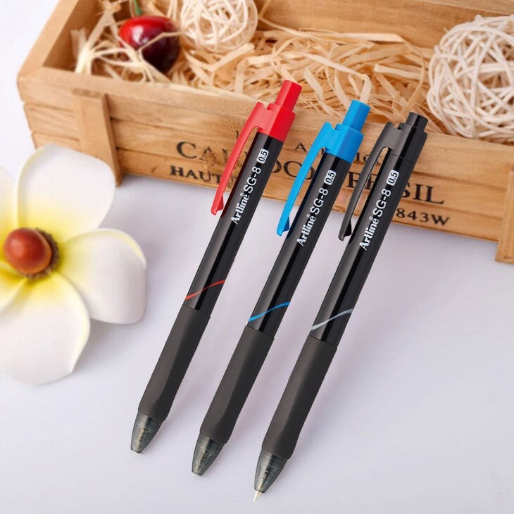 ปากกาลูกลื่น Artline EGB-SG8850 เงียบเป็นพิเศษ