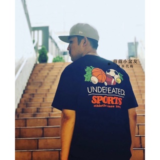 Undefeated เสื้อยืดแขนสั้น ผ้าฝ้าย พิมพ์ลาย 20FA SPORTS S/Sยืด.สบาย.รัก