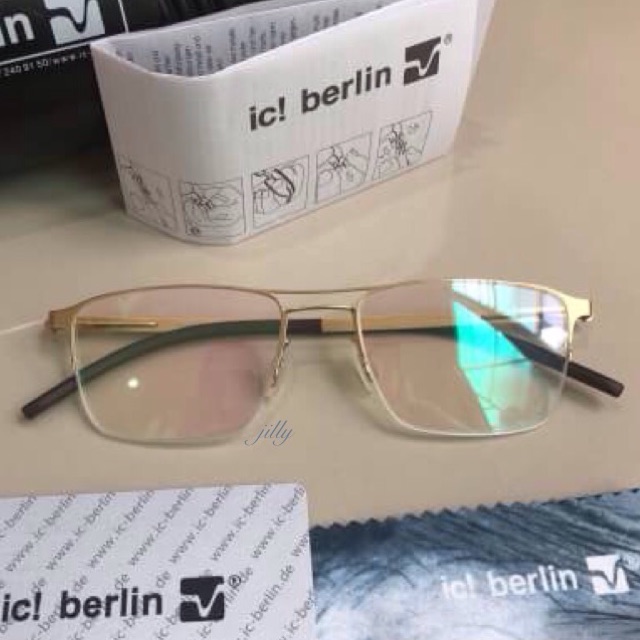 กรอบแว่น Ic berlin ทรงเหลี่ยม