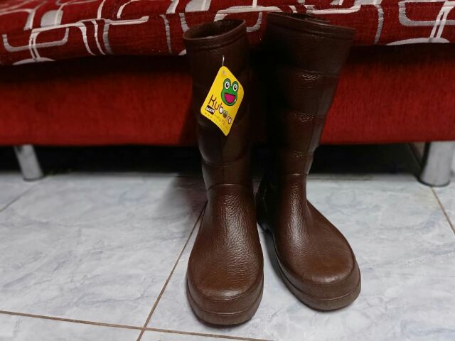 รองเท้าบูทตรากบ koboro