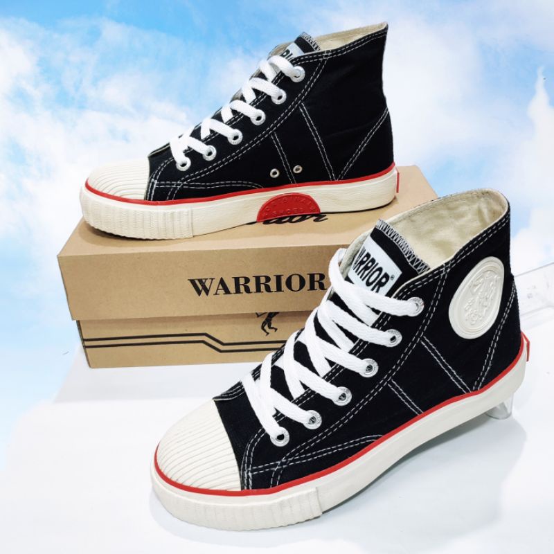 WARRIOR รองเท้าทํางานโรงเรียนและวิทยาลัยสําหรับผู้ชายและผู้หญิง WARRIOR Classic High Laces สีดําและสีขาวขนาดดั้งเดิม 37 ถึง 44 ราคา ถูกที่สุด ดีลบีเคเค แกลเลอรีภาพที่ 3