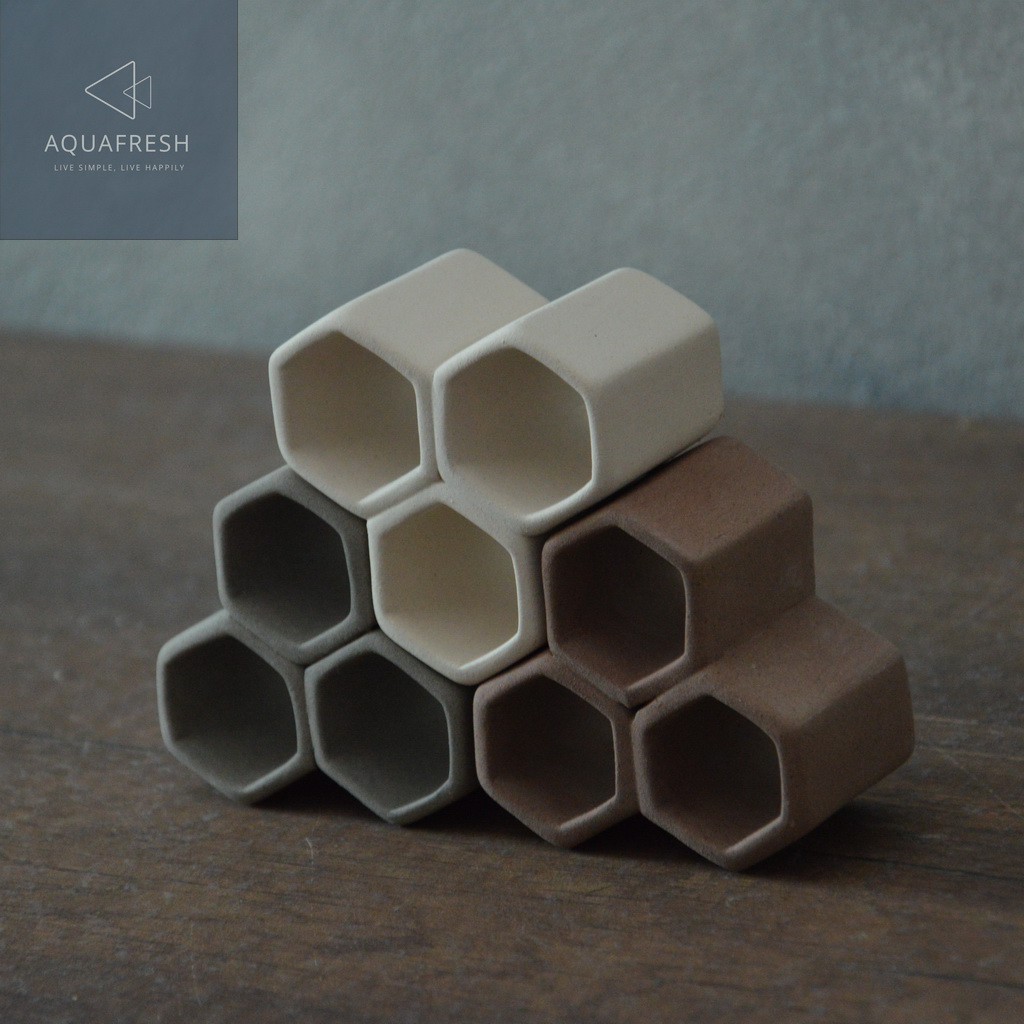 Mini BEEHIVE X3 เซรามิครูปทรงรังผิ้ง 3 ช่อง สำหรับตกแต่งตู้ปลา & ตู้กุ้งสวยงาม