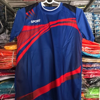 ชุดกีฬาเด็ก    Sport มีเสื้อกับกางเกงครับ