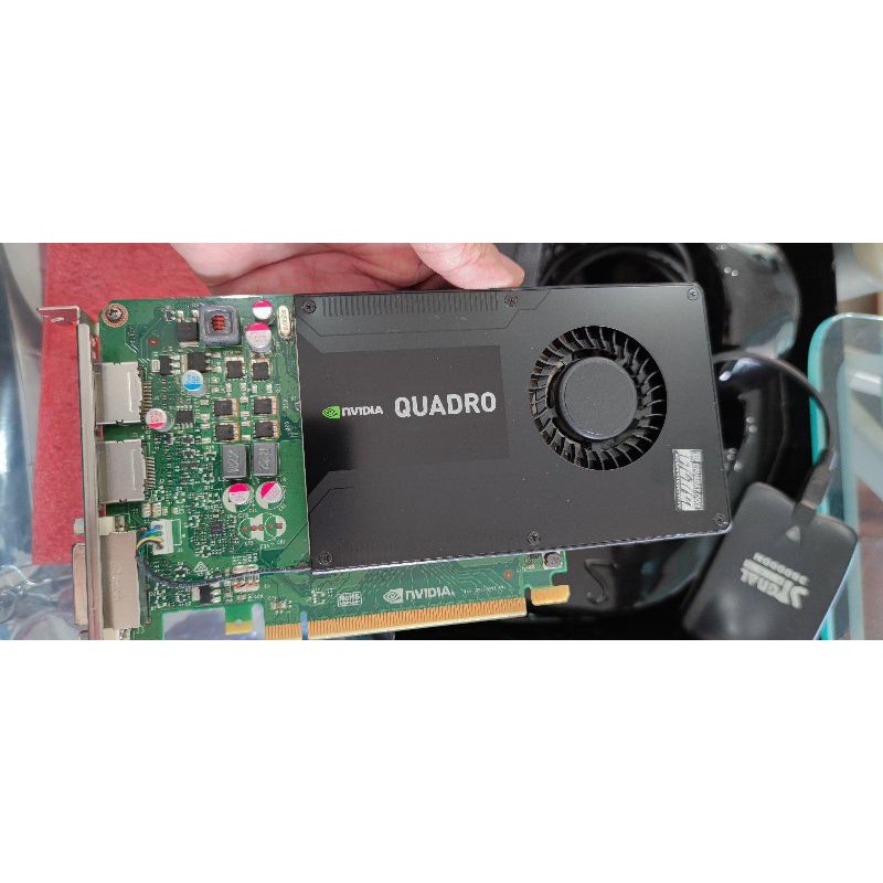 Quadro k2200 Ram 4 gb DDR5