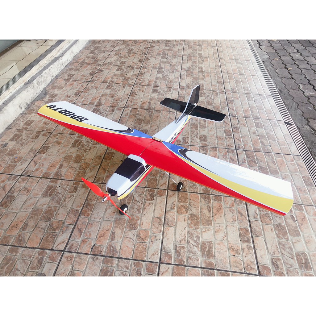 เครื่องบินโฟม+ไม้ : Trainer / Sporty ปีก1เมตร ค่ายมิตรนิยม (ไม่รวม แบต รีซีฟ รีโมท เครื่องชาร์จ) เครื่องบินบังคับ RC