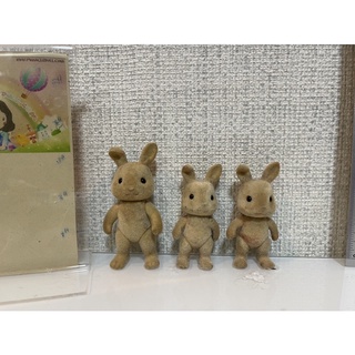 กระต่าย Sylvanian เหมา3ตัว ของแท้ สภาพ92%