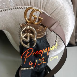 Like new!! Gucci Belt. 4 cm. ขนาด​ 80  cm