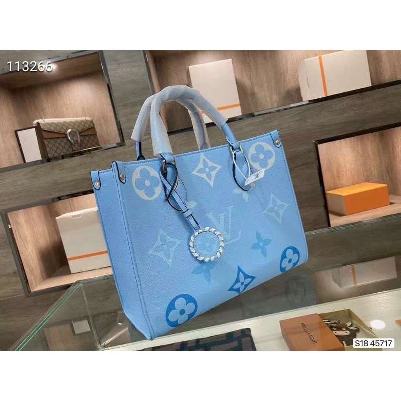 Lv On The Go Totebag