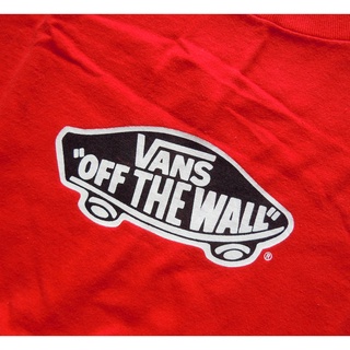 เสื้อยืดมือสอง Vans off The Wall สีแดง XL