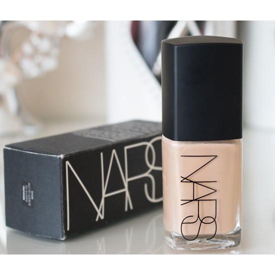 NARS Sheer Glow Foundation 30ml. (สี FIJI)