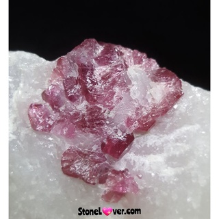 #Spinel #Rough Stone #หินบำบัด
#หินธรรมชาตินิล