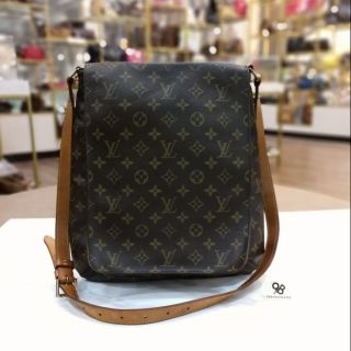 Used -​ Louis Vuitton Musette Salsa GM Monogram Canvas Crossdoby