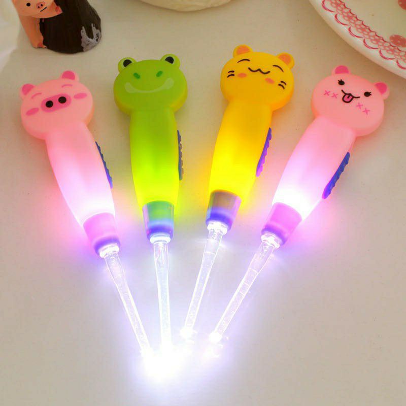 (B35)💡💡ไม้แคะหูมีไฟ เหล็กแคะหูมีไฟ ในที่มืดถูกและดี ซื้อที่ช้อปปี้