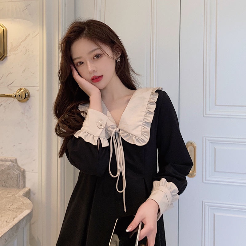 ▤ พร้อมส่ง เดรสสีดำ เดรสแฟชั่น เย็บปกตุ๊กตา เอวน่ารัก เดรสทรงสลิม เวอร์ชั่นเกาหลี กระโปรงทรงเอ สไตล์มหาลัย