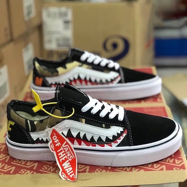 Vans x hot sale bape sharktooth