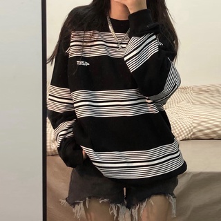 Autumn Women Korean Trendy Striped Long-Sleeved Oversize Sweater Wild American Retro Lazy Style Long Sleeve Round Neck Sweater เสอื้ ไหมพรม