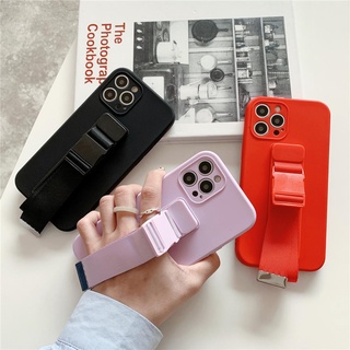เคสโทรศัพท์มือถือ ซิลิโคน พร้อมสายรัดข้อมือ สําหรับ iPhone 14 Pro Max 14 Max 13 Pro Max 13 Mini