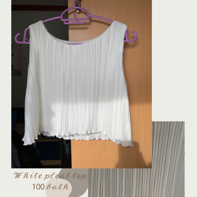 White pleat top🥓