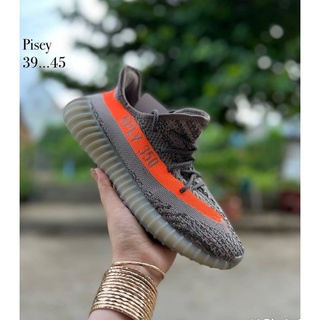 รองเท้าผ้าใบAdidas Yezzy 350มี36-47ตอนนี้เข้าแล้วนะคะสินค้าพร้อมส่งค่ะ