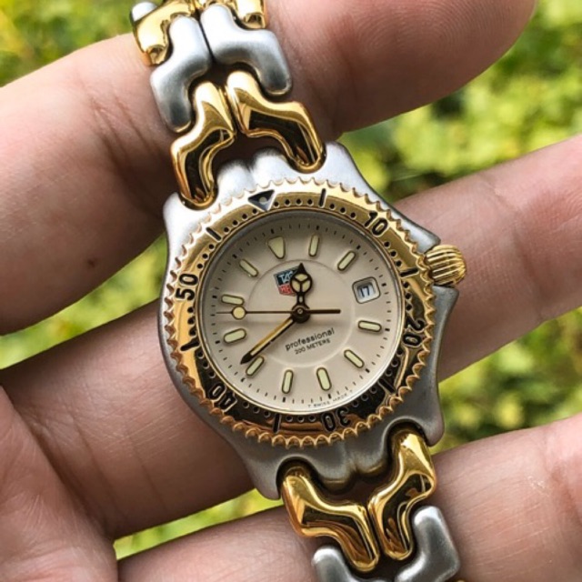 นาฬิกาtag Heuer lady size แท้