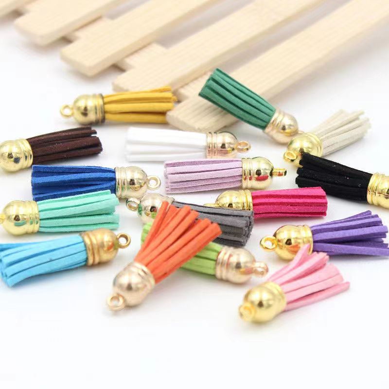 ขายส่ง!จี้พู่ แฮนด์เมด สีเงิน สีทอง สําหรับทําเครื่องประดับ สร้อยคอ พวงกุญแจ แฮนด์เมด diy จี้พู่จีน พวงกุญแจพู่หนังสไตล์วินเทจ