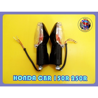 ไฟเลี้ยวหน้า ซ้าย-ขวา ปี 2011-2012  (แบบใส) HONDA CBR 150R 250R  Year 2011-2012 Turn Signal Set  1 คู่