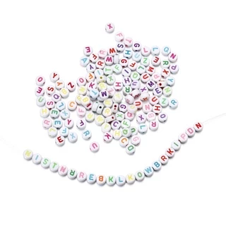 St.kunkka 100 Pcs 7mm A-Z ลูกปัดตัวอักษรลูกปัดอะคริลิคลูกปัดสร้อยคอสร้อยข้อมือเครื่องประดับ DIY ทำ