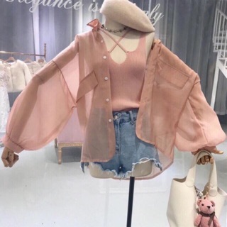 เสื้อเชิ้ตแขนพองผ้าแก้ว มีทั้งสีพื้นและลายทาง ระบุสีในแชทจ้า  s-xl ใส่ได้