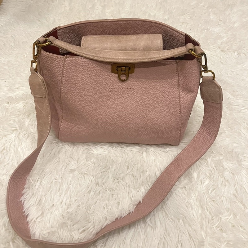 กระเป๋าสะพาย GIORGINA