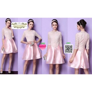 **เดรสพร้อมส่ง** Lace Dress