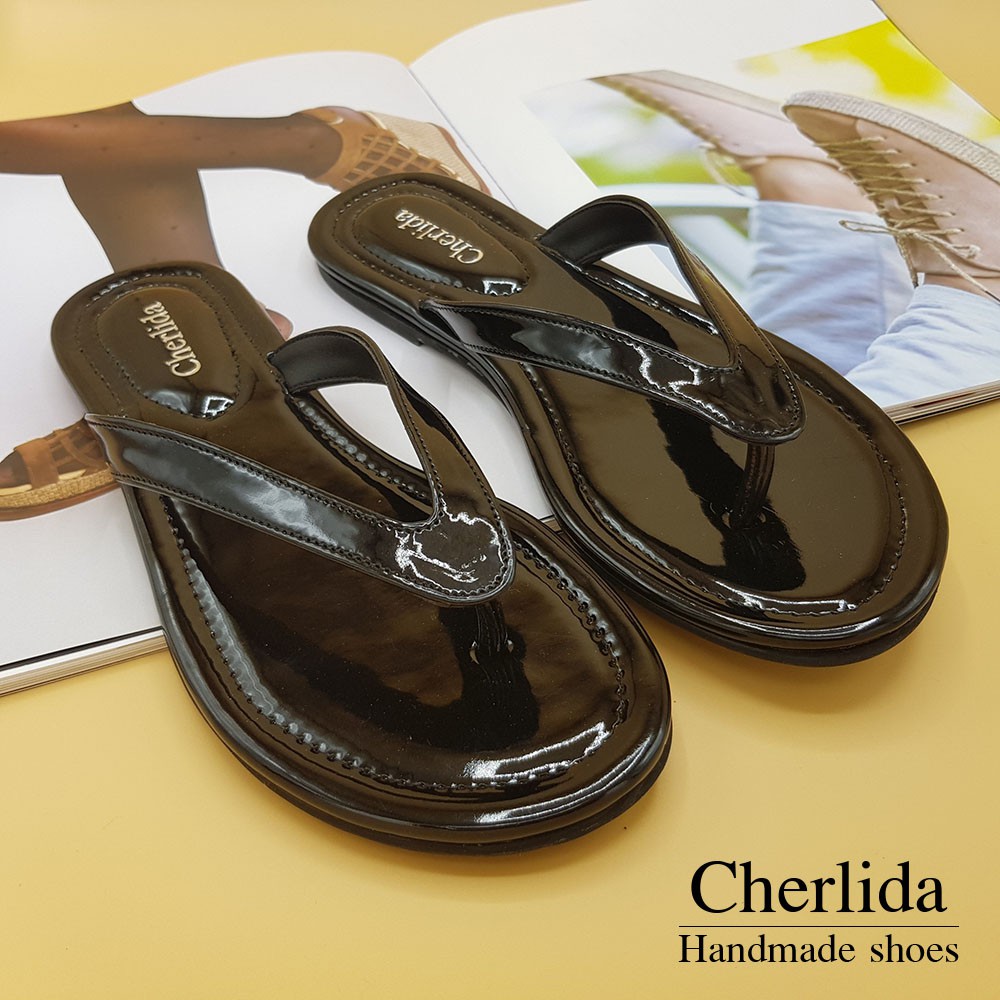 Hogo รองเท้าแตะรัดส้น พื้นกันลื่น น้ำหนักเบา สวมใส่สบาย รองเท้าแตะผู้หญิง