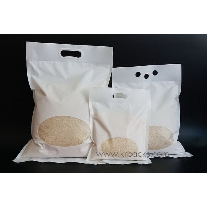 (สินค้าขายต่อใบ) ถุงข้าว สีขาว เจาะหน้าต่าง ขนาด 2.5 / 5 กก.