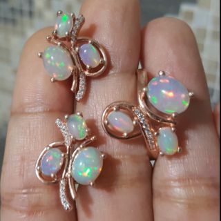 แหวน+ต่างหูโอปอลธรรมชาติแท้ เงินแท้925 สีพิ๊งโกลด์ (Natural unheated Opal set) Ring size 7