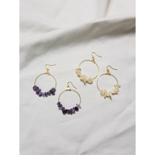 ต่างหูห่วง เปลือกหอย หิน Cracked round earrings