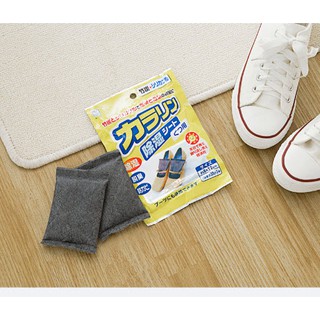 แผ่นดูดความชื้นและกลิ่นอับในรองเท้า