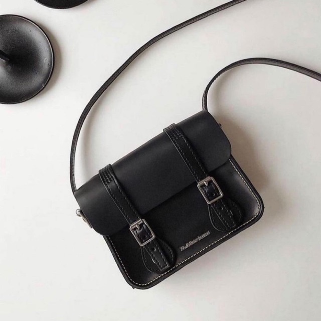 กระเป๋า Dr.martins leather satchel