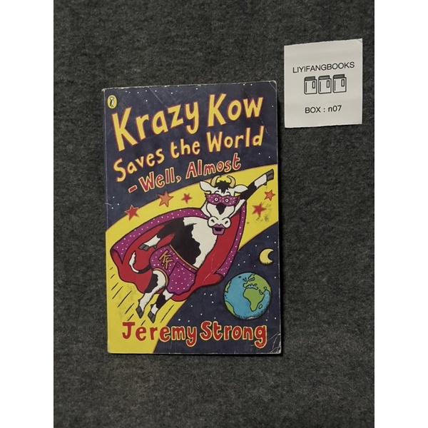 หนังสือ ENG (มือสอง) Krazy Kow Saves the World - Jeremy Strong