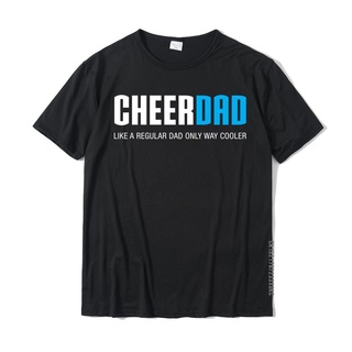 เสื้อยืดผ้าฝ้ายพรีเมี่ยม เสื้อยืด ผ้าฝ้าย พิมพ์ลาย Cheer Dad น่ารัก ตลก ของขวัญวันพ่อ แฟชั่นสําหรับผู้ชาย