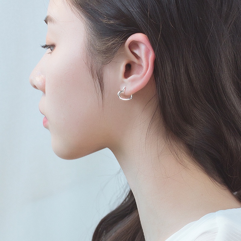 Roselife ต่างหูห่วง ชุบเงิน S925 รูปหัวใจ ป้องกันอาการแพ้ สไตล์เกาหลี เครื่องประดับแฟชั่น สําหรับผู้หญิง 1 คู่