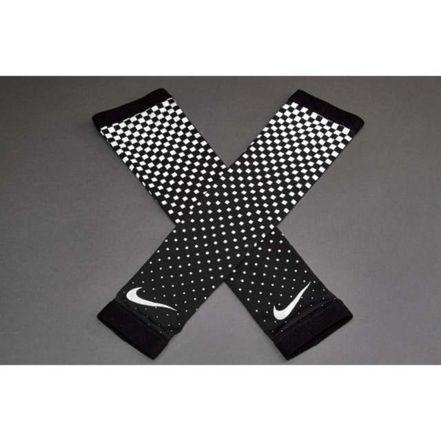 nike dri fit arm sleeves