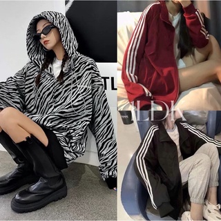 1LDK🌈พร้อมส่ง🌈เสื้อคลุม เสื้อฮู้ด แขนยาว มีกระเป๋าหน้าสองข้าง(เฉพาะลายซีบร้ามีฮู้ด)(660)