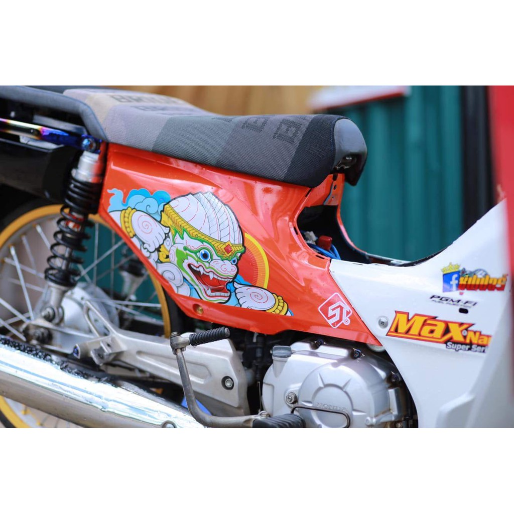 สติ๊กเกอร์ฉลาม ดรีม Supercub ฉลามดัดฟัน